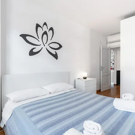 Portuense 107 - Bright Flat